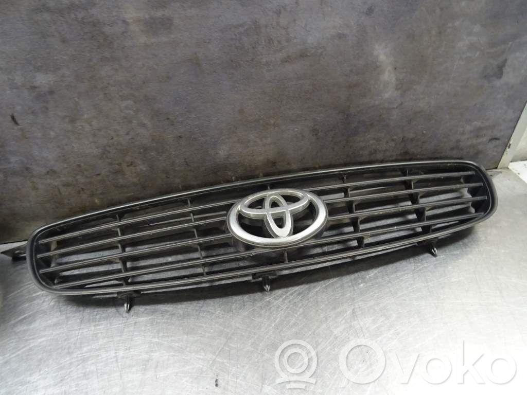 Toyota Corolla E110 Kratka dolna zderzaka przedniego 