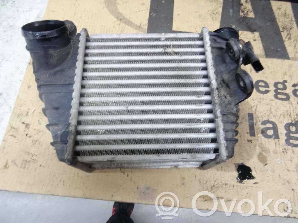 Chłodnica powietrza doładowującego / Intercooler   1J0145803A,133659