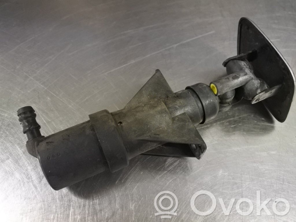 Audi A6 S6 C5 4B Dysza spryskiwacza lampy przedniej 