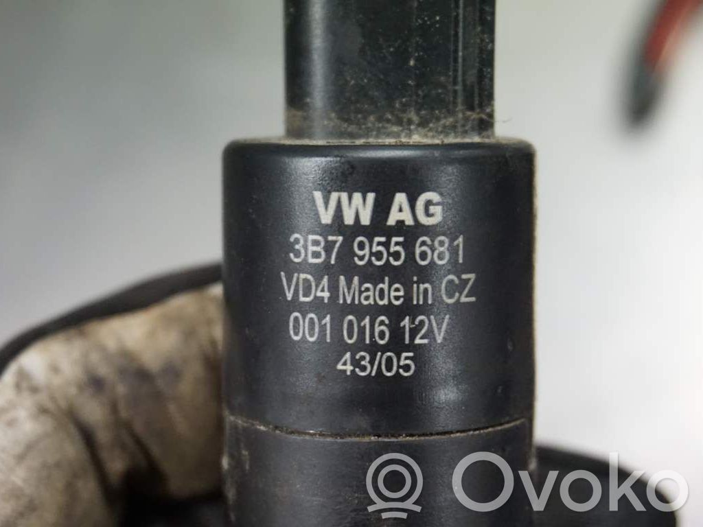 Volkswagen Polo IV 9N3 Pompă spălător faruri 