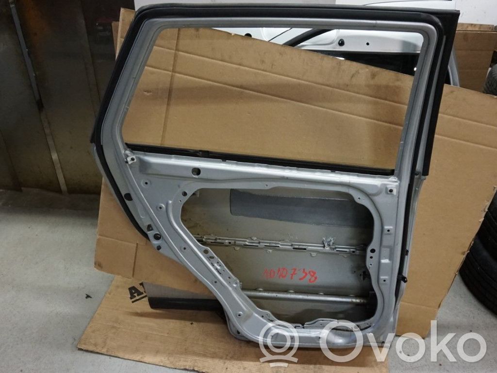 Hyundai Santa Fe Rear door 