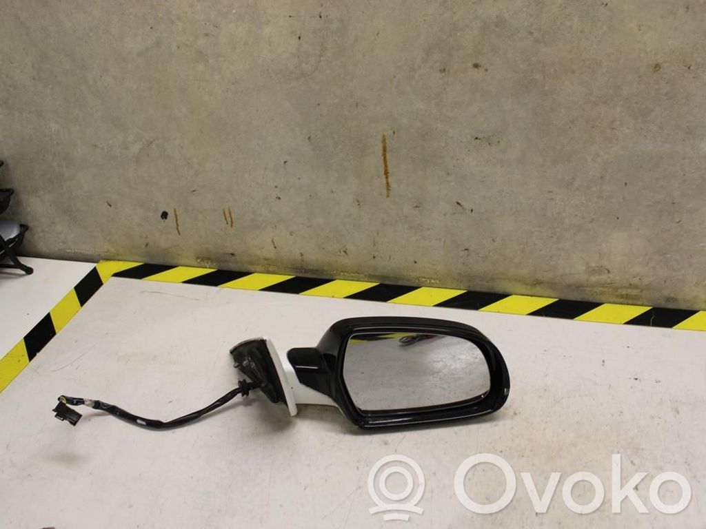Audi A5 8T 8F Außenspiegel elektrisch Tür vorne 