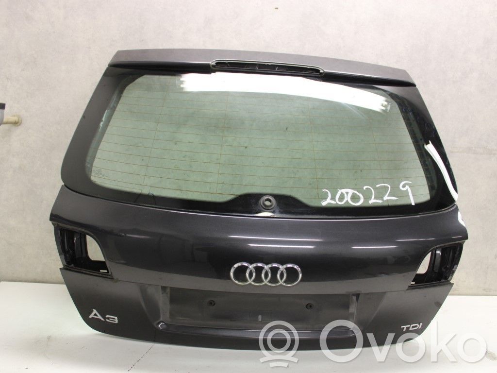 Audi A3 S3 8P Puerta del maletero/compartimento de carga 