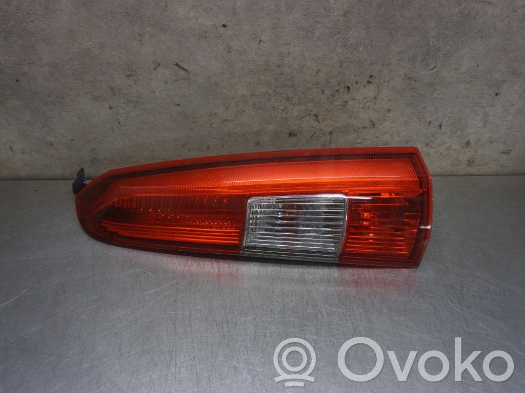 Volvo V70 Lampa tylna 
