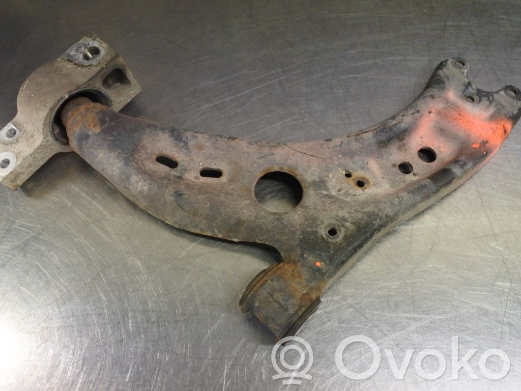 Querlenker Achsschenkel vorne   5N0407151,159992