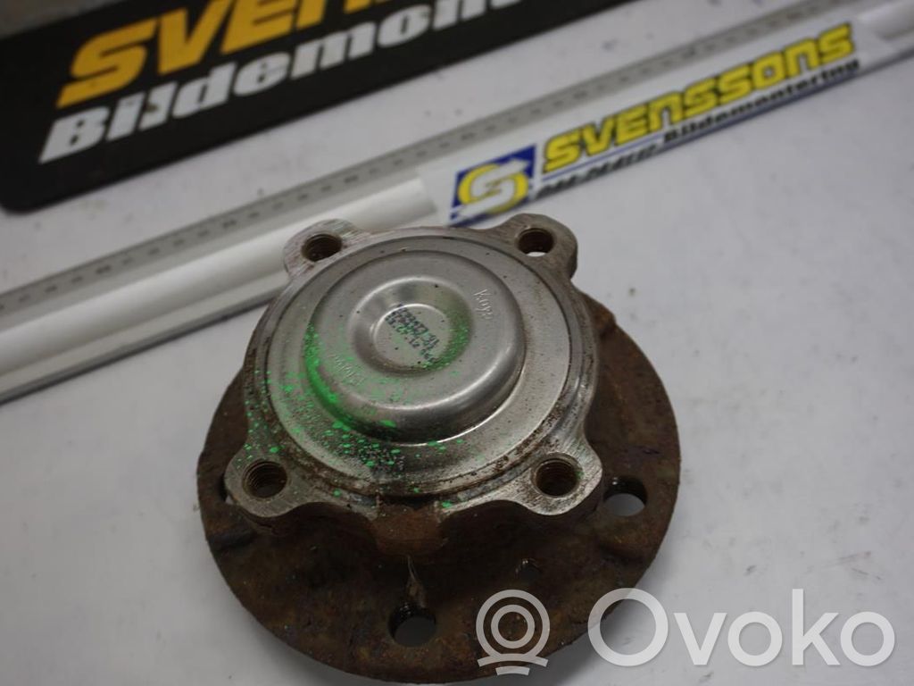 BMW 3 F30 F35 F31 Etupyörän navan laakerikokoonpano 
