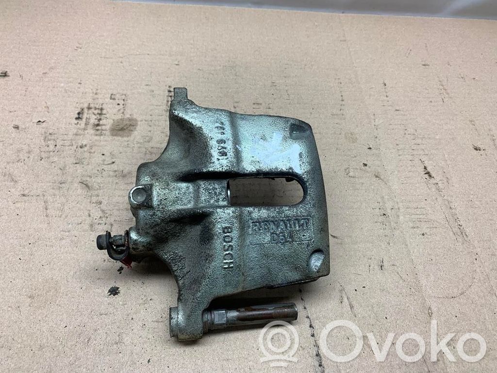 Renault Kangoo I Zacisk hamulcowy przedni 