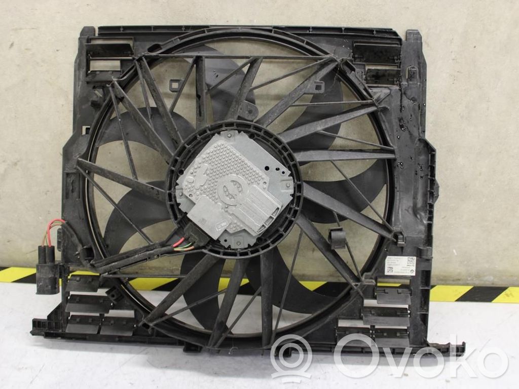 BMW 5 F10 F11 Ventilatore di raffreddamento elettrico del radiatore