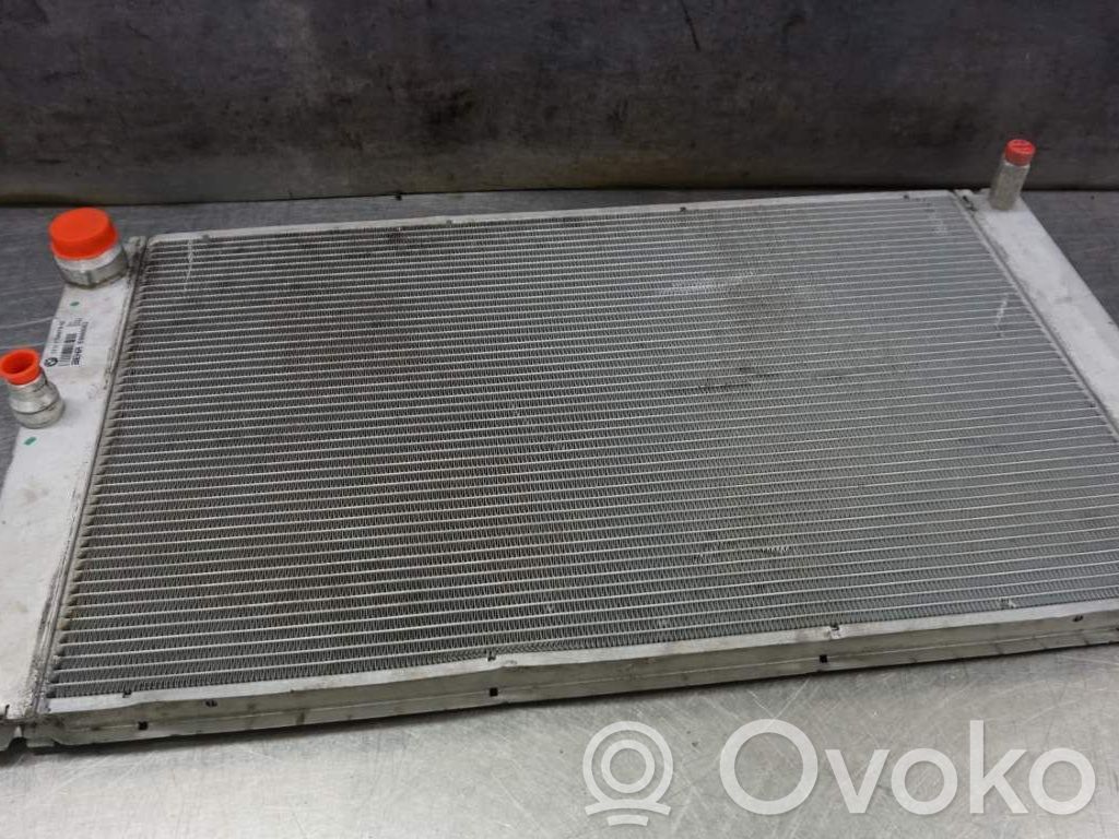 BMW 5 E60 E61 Coolant radiator 
