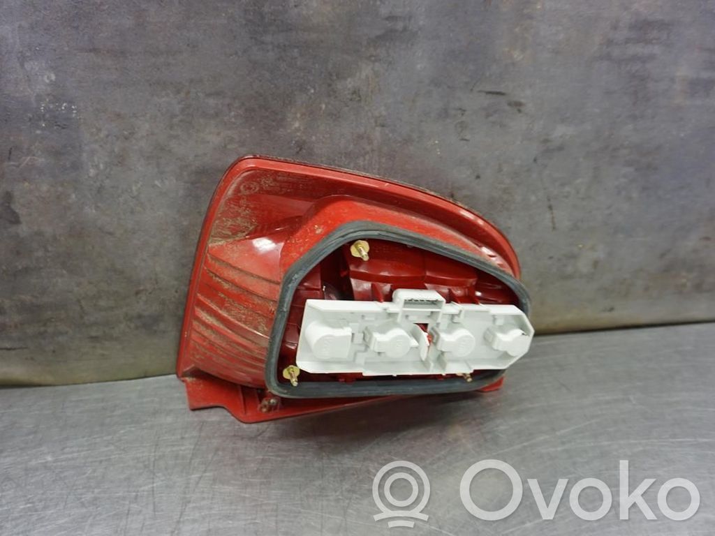 Skoda Superb B5 (3U) Lampă spate în caroserie 