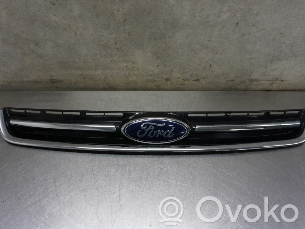 Ford Kuga II Kratka dolna zderzaka przedniego 