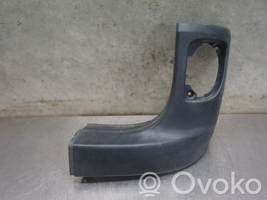 Renault Kangoo II Moldura de la esquina del parachoques trasero 