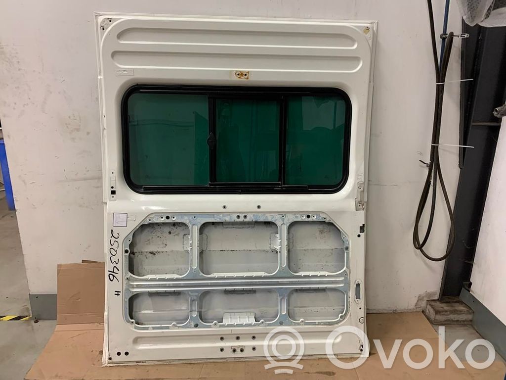 Ford Transit Sivuliukuovi 