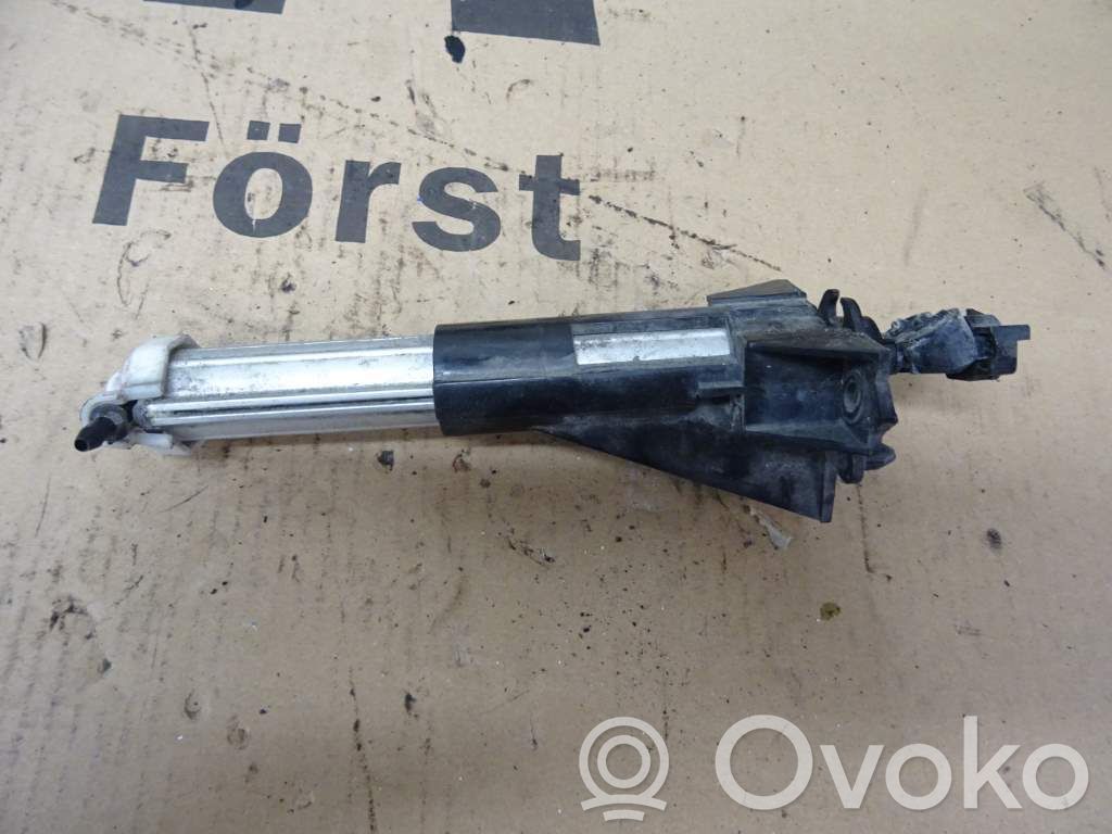 Citroen C5 Dysza spryskiwacza lampy przedniej 