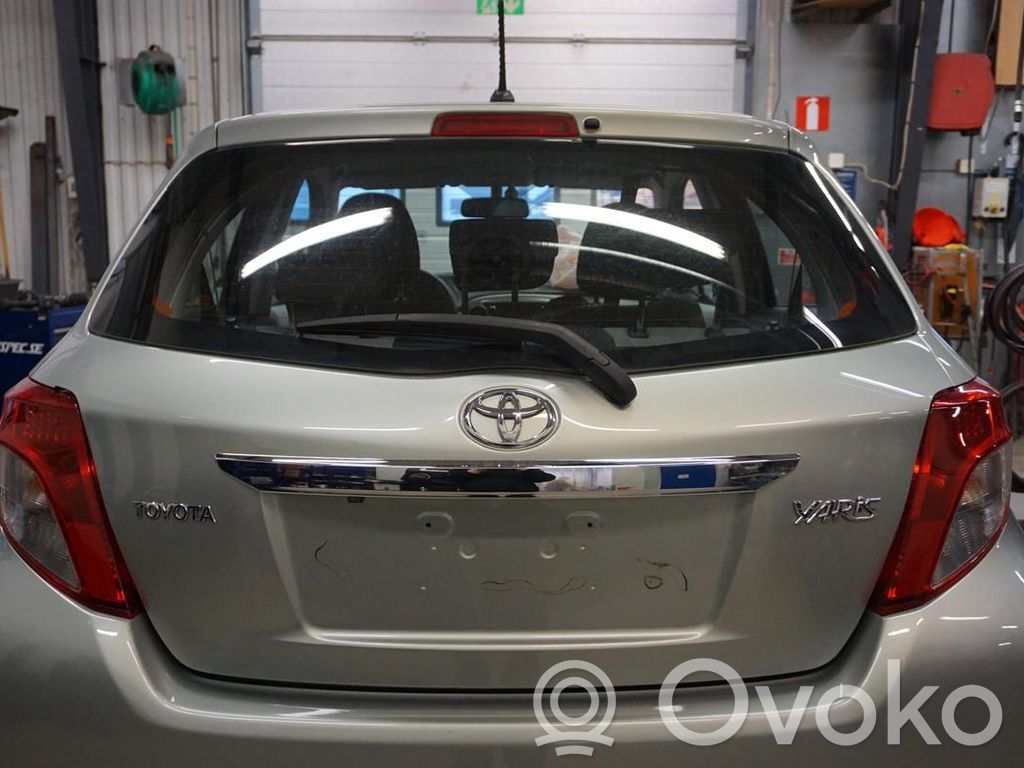 Toyota Yaris Tylna klapa bagażnika 