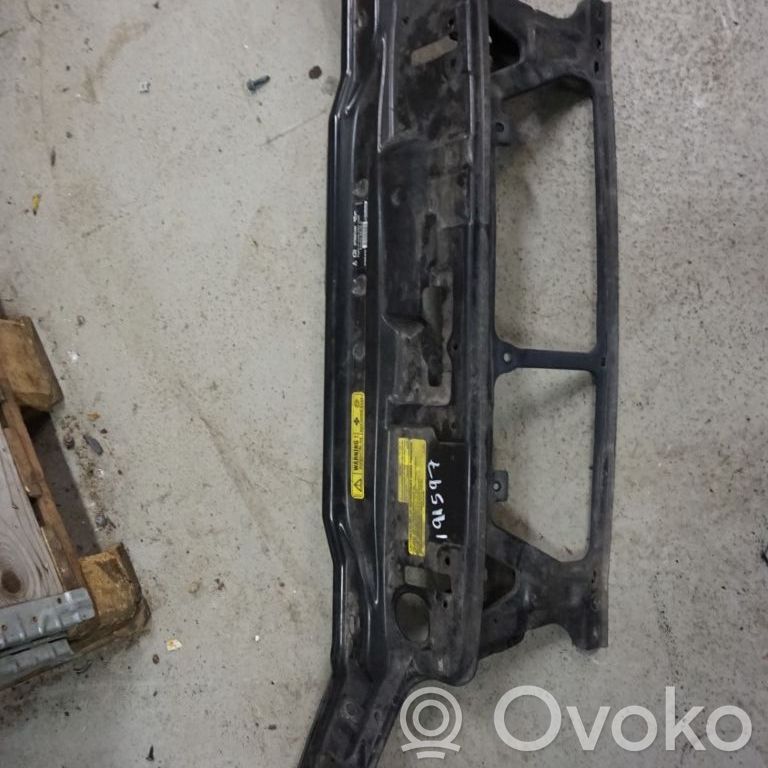 Volvo XC70 Pannello di supporto del radiatore 