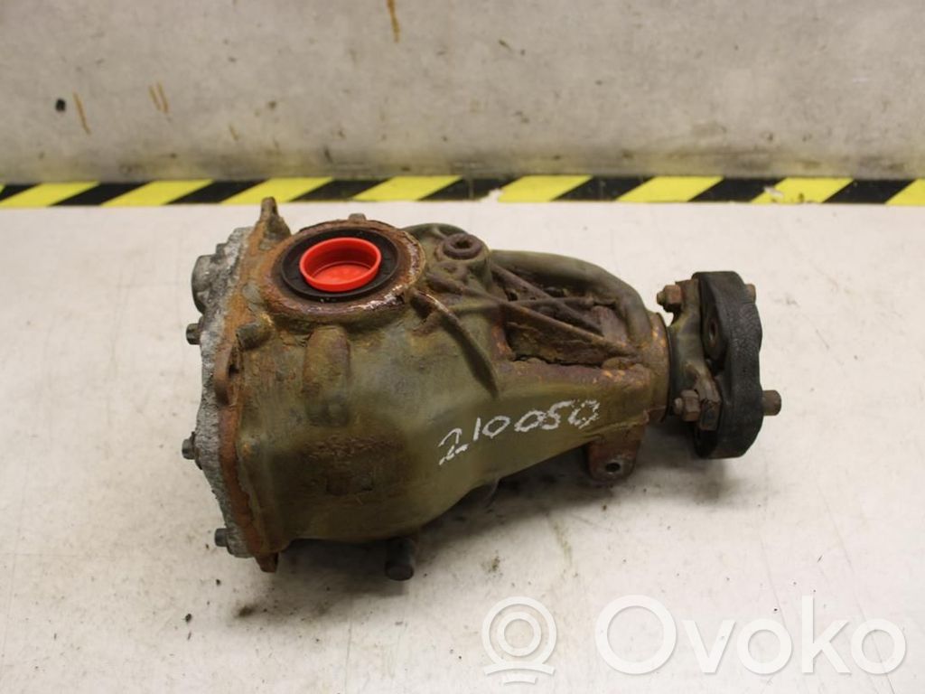 Mercedes-Benz C W203 Tylny mechanizm różnicowy 