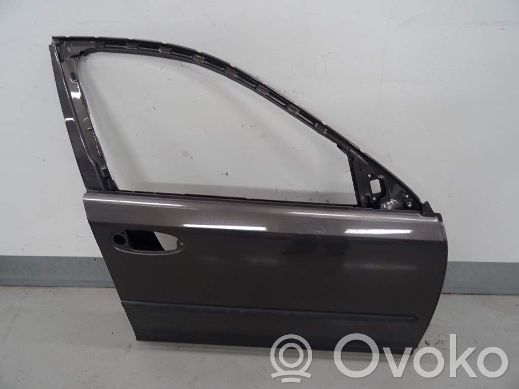 Renault Clio II Puerta delantera 
