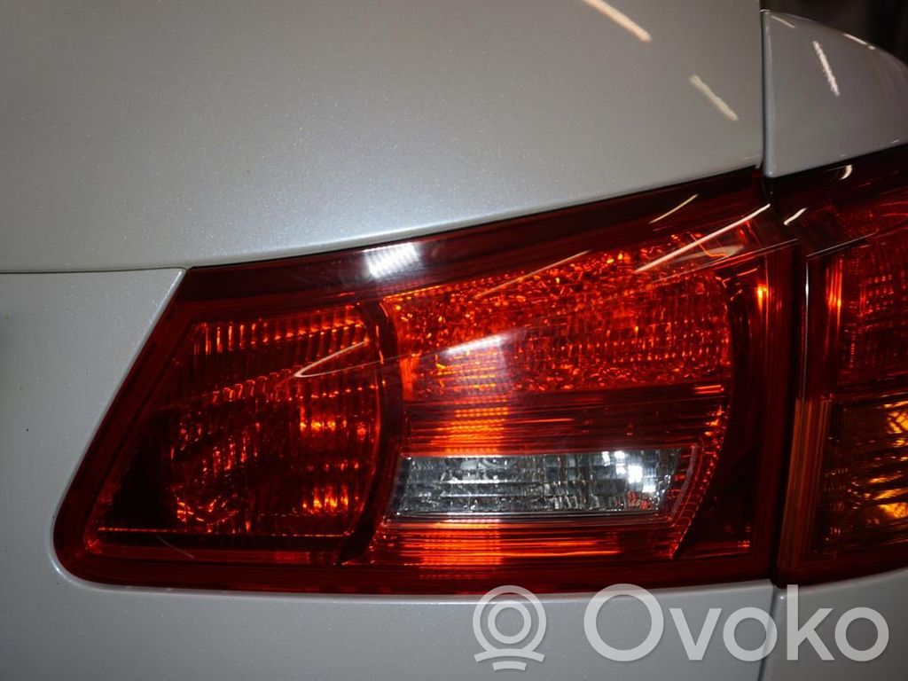 Lexus IS 220D-250-350 Luci posteriori del portellone del bagagliaio 