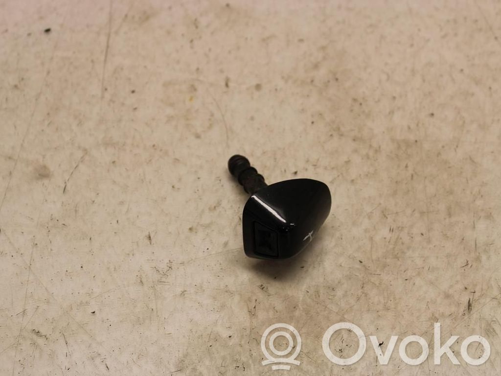 BMW 1 E81 E87 Headlight washer spray nozzle 