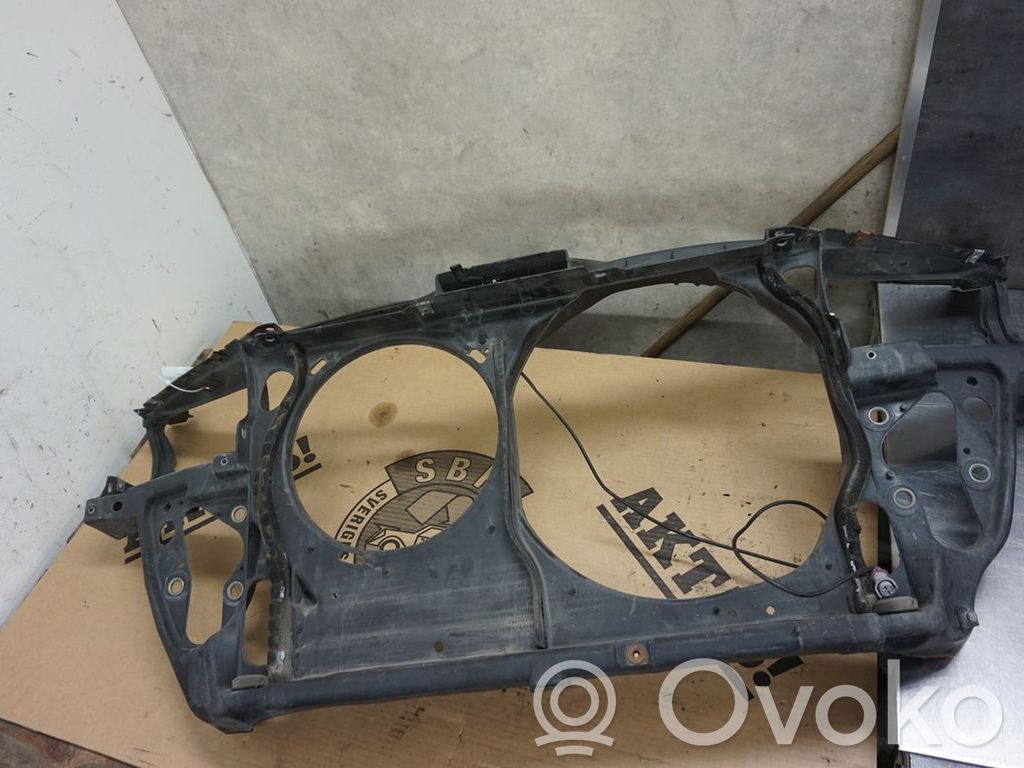 Volkswagen PASSAT B5 Marco panal de radiador 