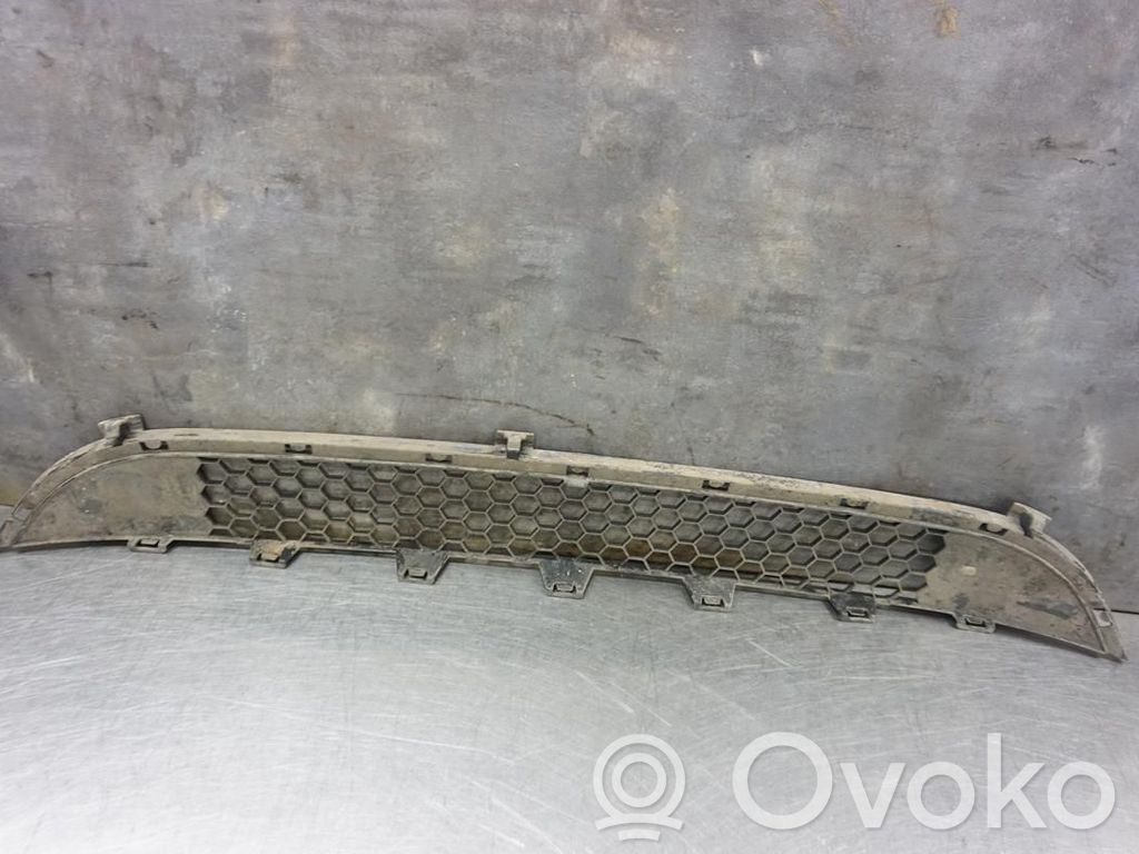Peugeot 1007 Grilă radiator față 