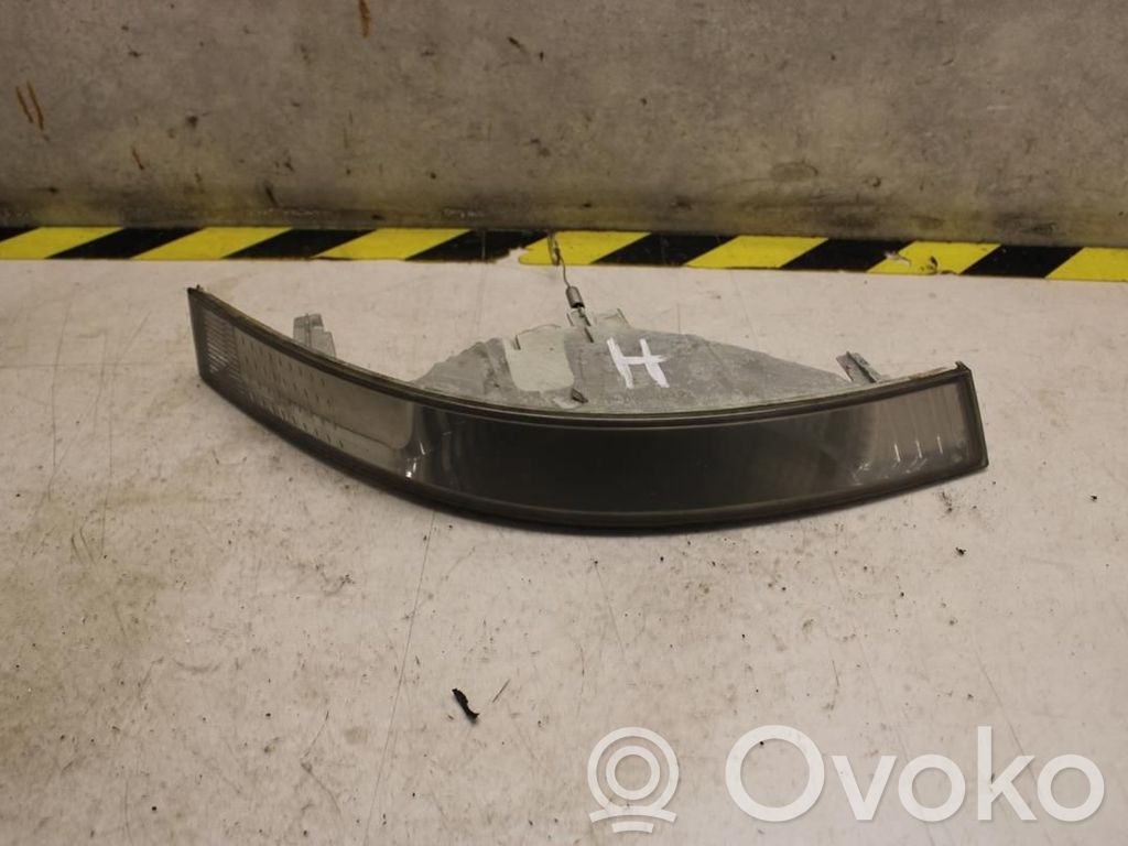 Frontblinker   2613000QAA,N059747