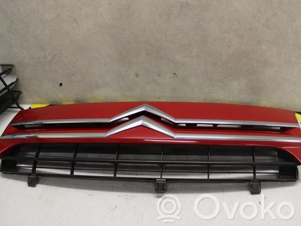 Citroen Jumpy Front bumper lower grill 