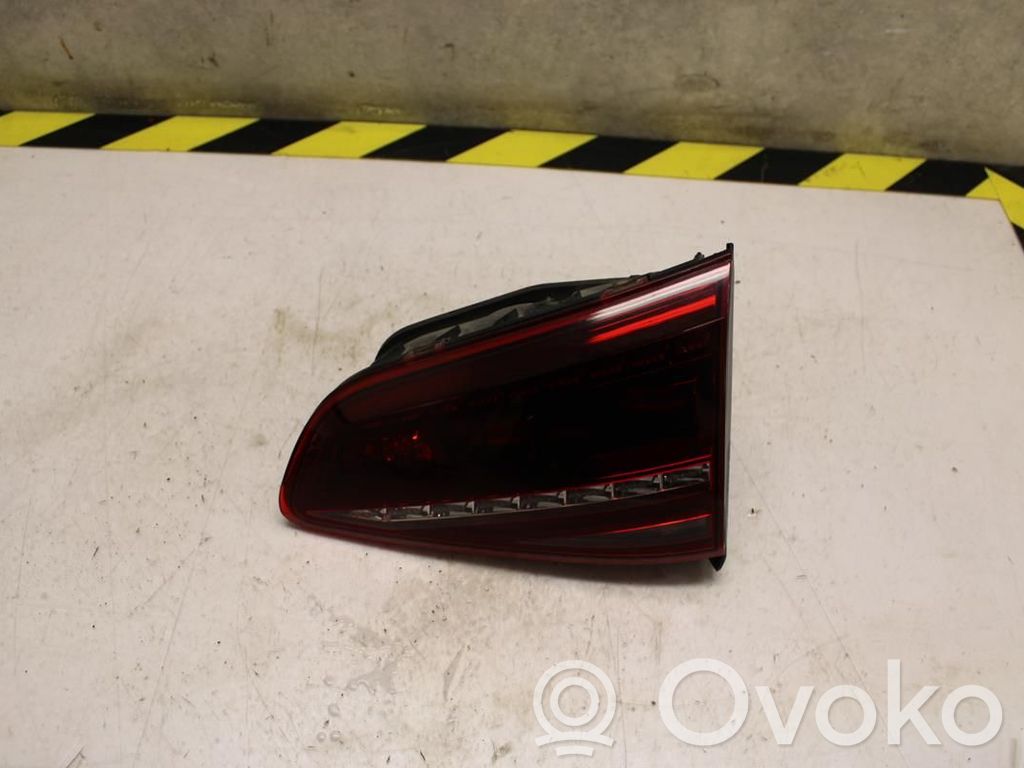 Volkswagen Golf VII Luci posteriori del portellone del bagagliaio 