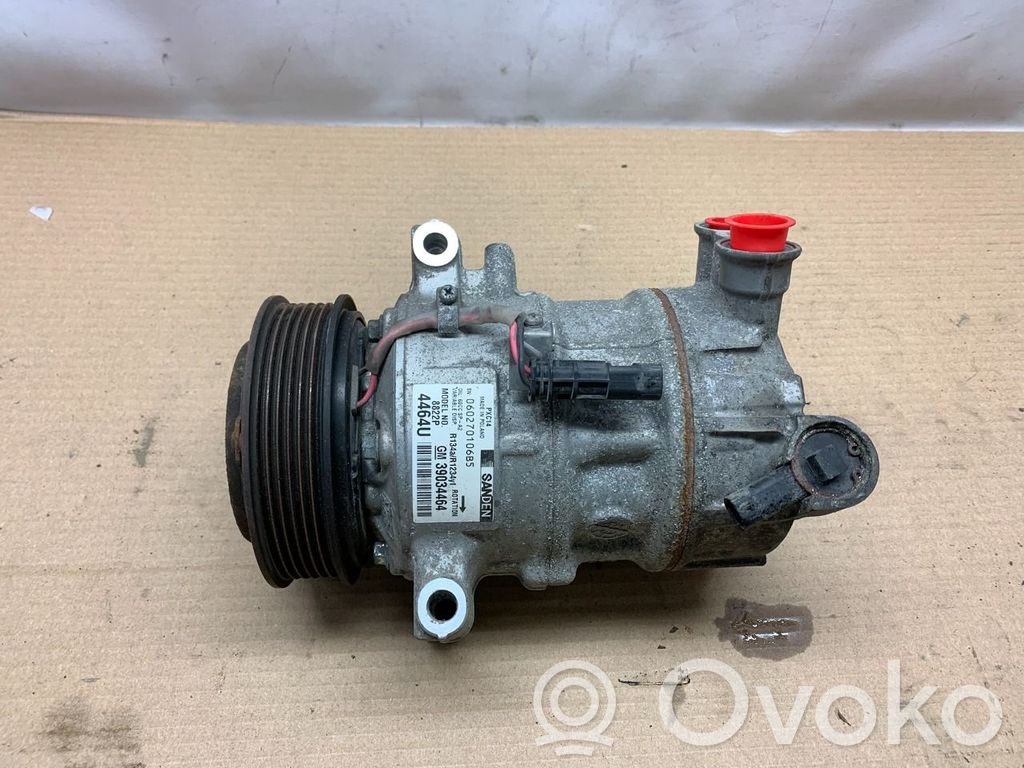 Ilmastointilaitteen kompressorin pumppu (A/C)   39034464