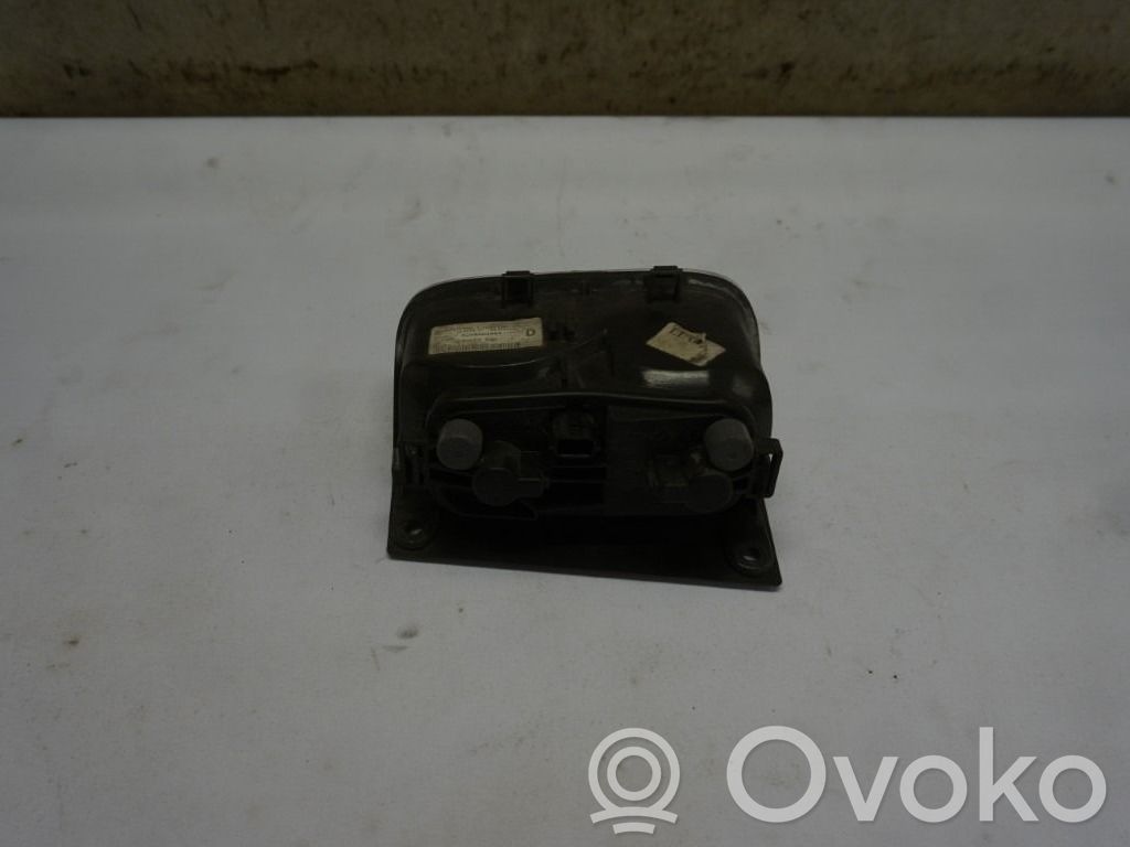 Renault Trafic II (X83) Feu de recul 