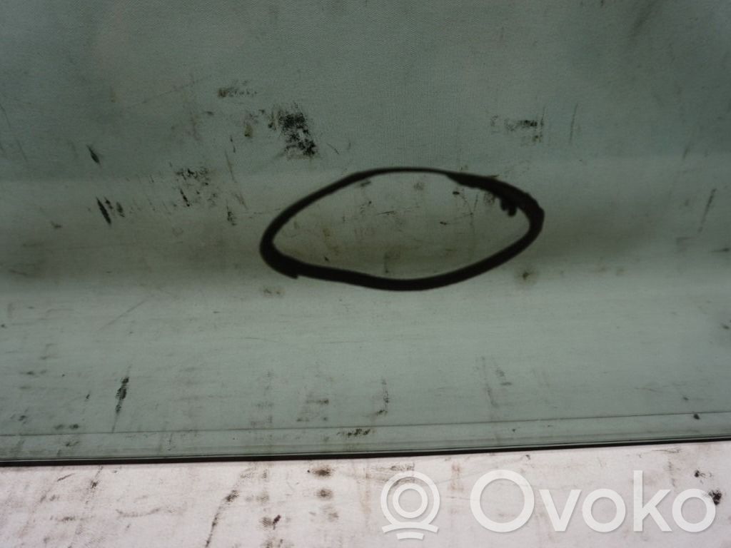 Volvo 240 Geam lateral spate 