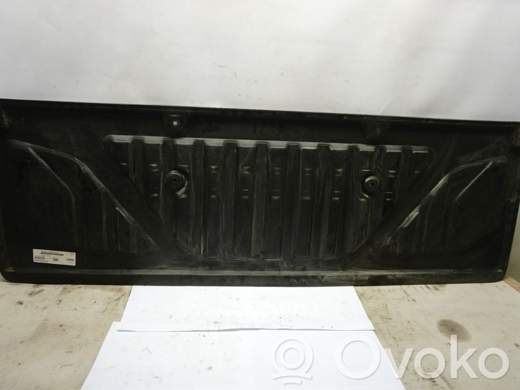 Nissan Navara D23 Panel trasero del maletero de la caja de pick-up