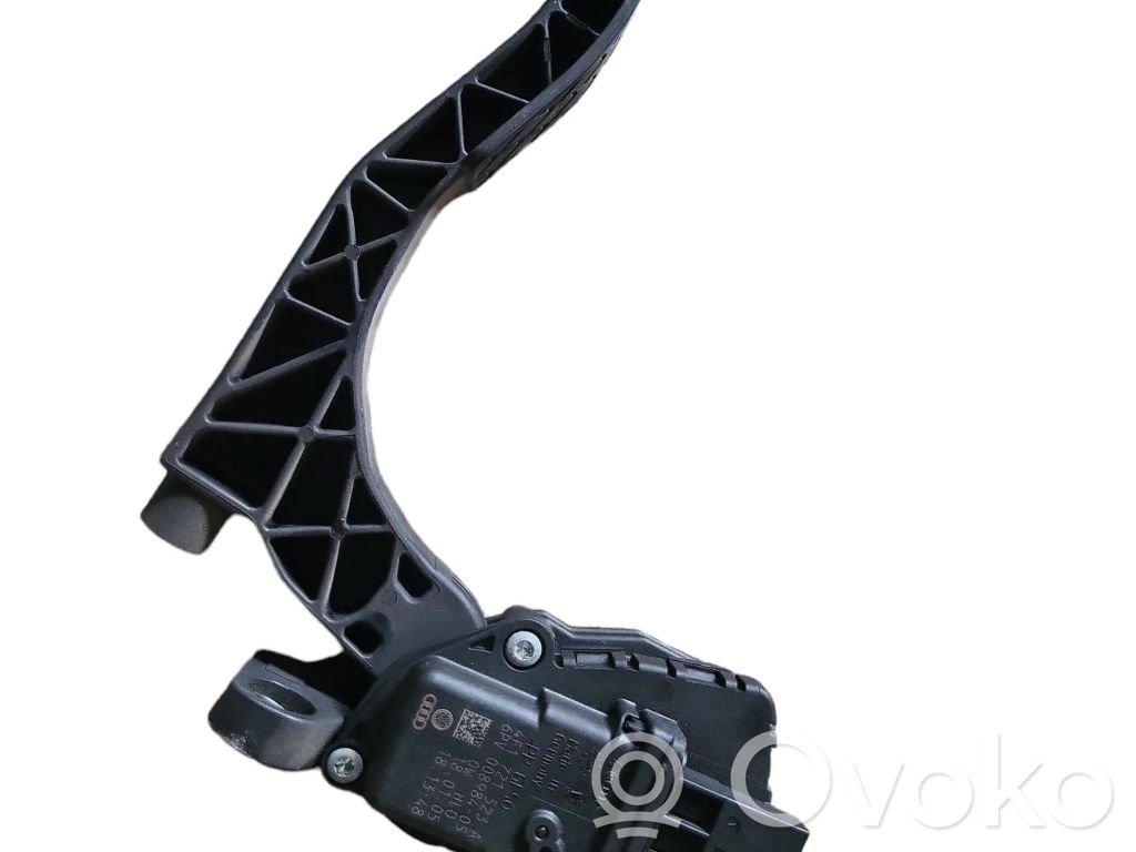 Audi A6 S6 C6 4F Accelerator throttle pedal 