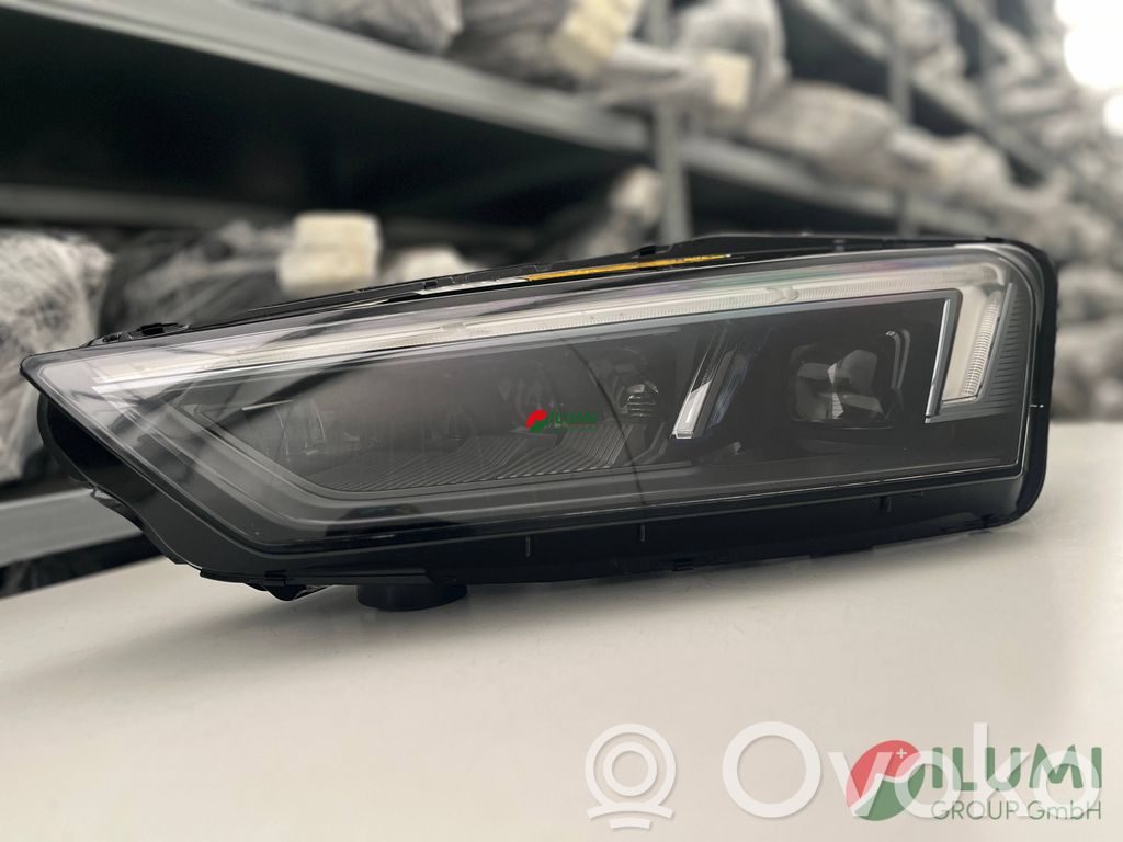 Audi R8 4S Scheinwerfer 