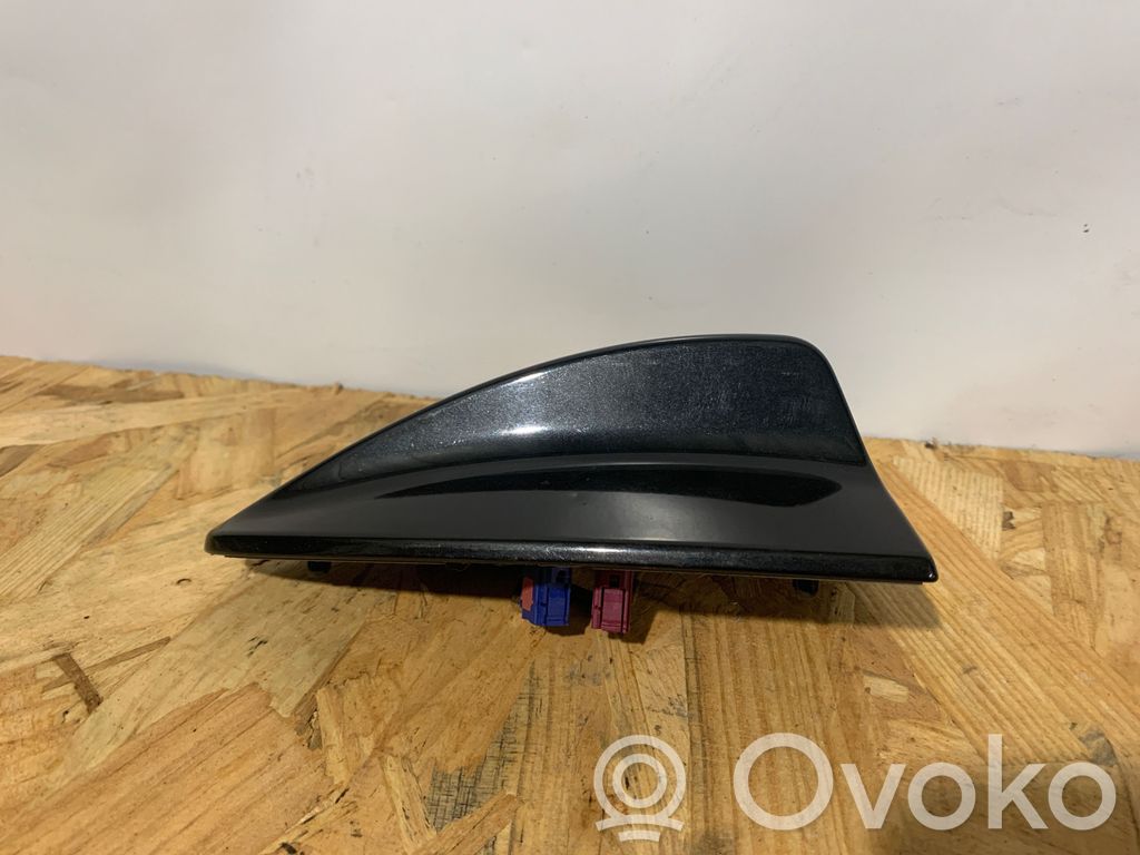 GPS-pystyantenni   1682607,30000777