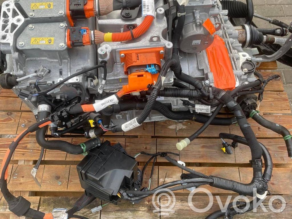 Motor   5AQ605,C147392,22030038,290030384R