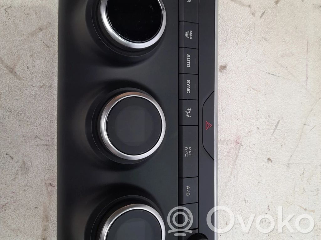 Climate control unit   J9C314C239CC