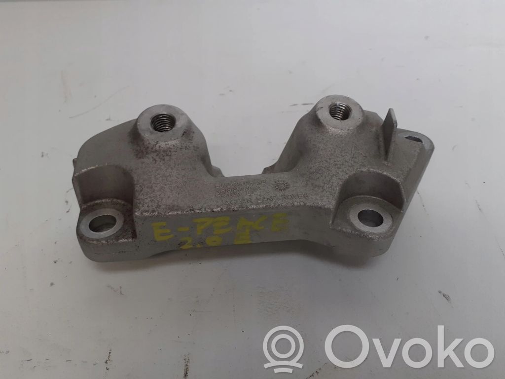 Jaguar E-Pace Gearbox mounting bracket 