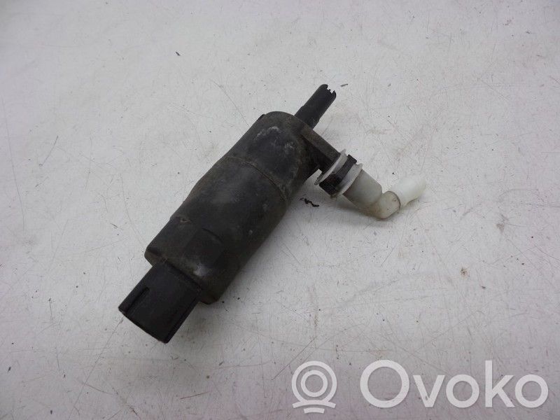 Windscreen/windshield washer pump