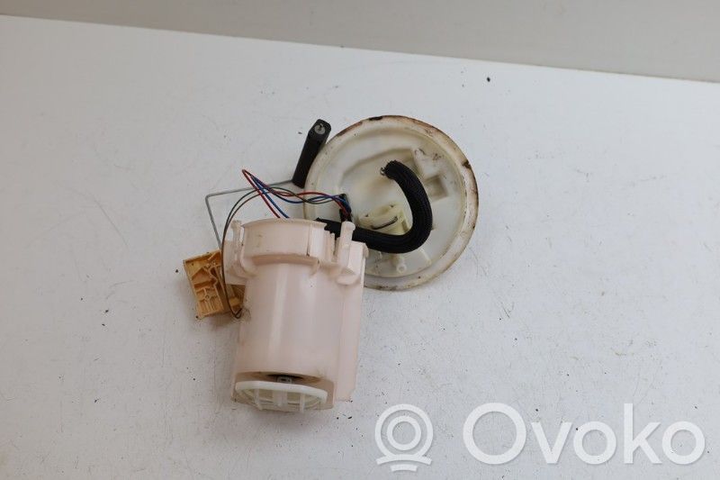 Saab 9-3 Ver2 Bomba interna de combustible 