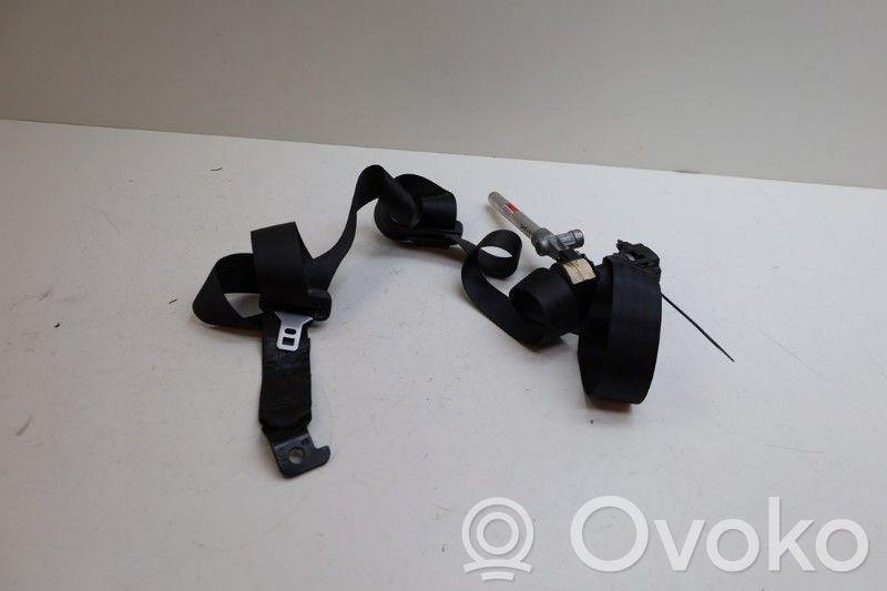 Volvo V70 Cinturón trasero 