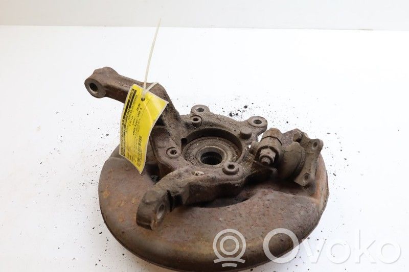 Front wheel hub spindle knuckle