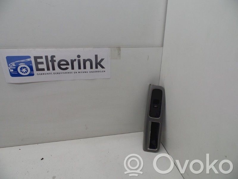 Electric window control switch   30774162,30774162