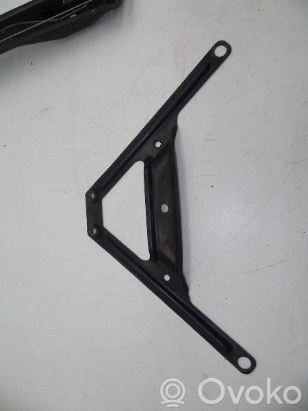 Saab 9-3 Ver2 Radiatoru panelis 