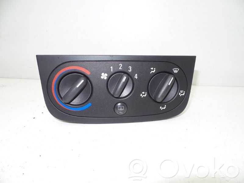 Climate control unit   30111310,30111310