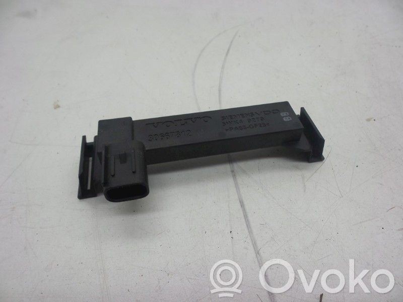 Volvo C70 Pystyantennivahvistin 