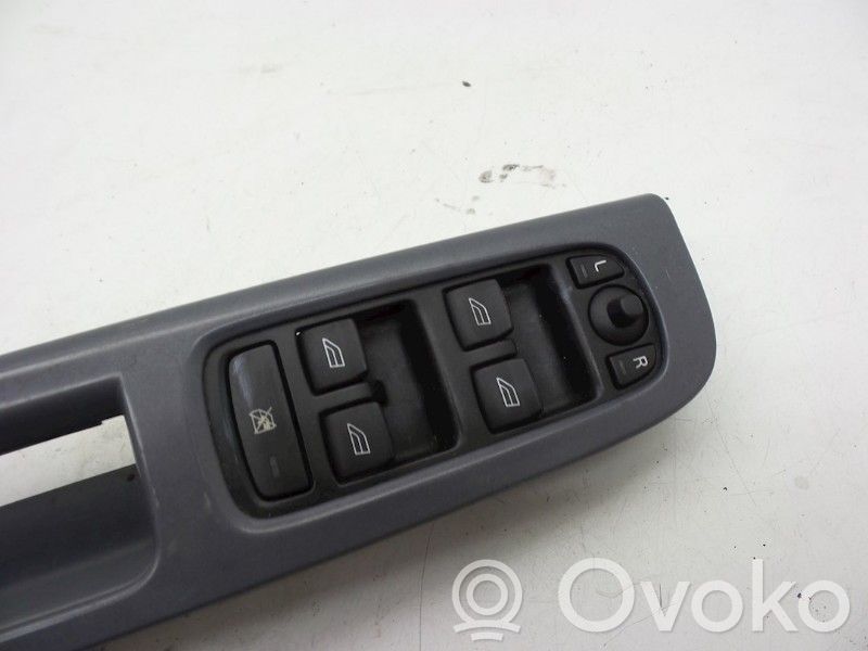 Electric window control switch   30795081,30795081