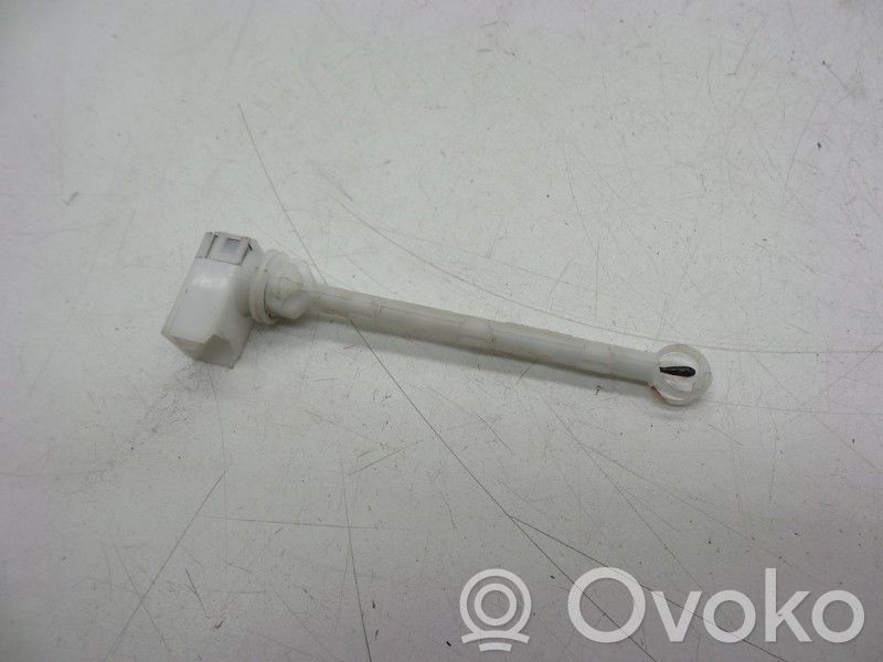 Interior temperature sensor   9171489,30665118,30665118,9171489