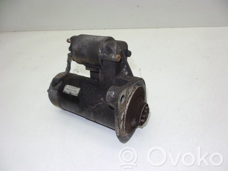Opel Corsa B Starteris 